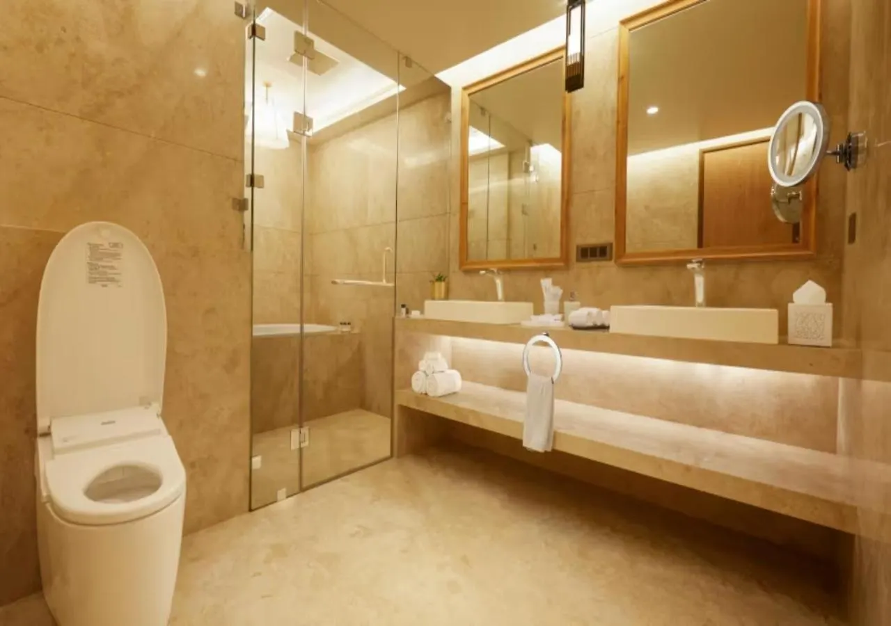 Ocean Suites Near Delhi Airport New Delhi India